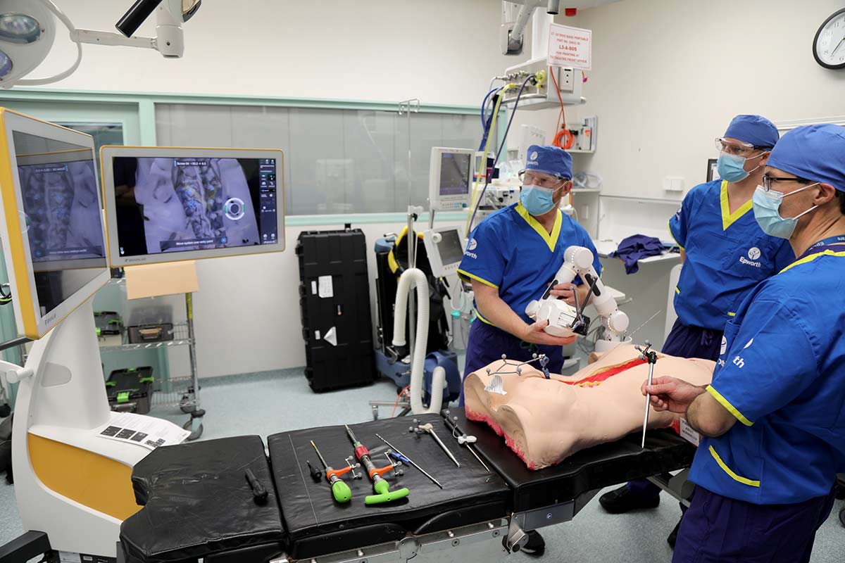 Digital robotic platform takes surgery to next level - Epworth HealthCare